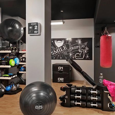 Moxy Lille City Экстерьер фото